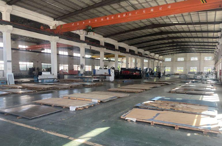 出租花园式红本厂房3840平方，可做污染排水行业，证件齐全