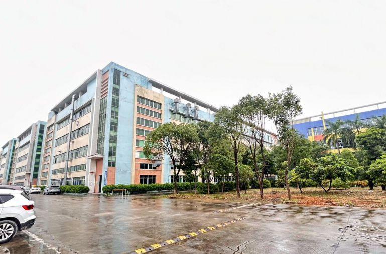 石湾汽车产业园新出带行车标准一楼厂房仓库出租3000平方米