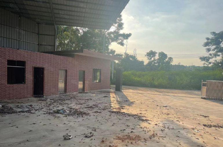 龙溪镇独门独院钢结构厂房9米高，可办环评大车可随意调头。。。