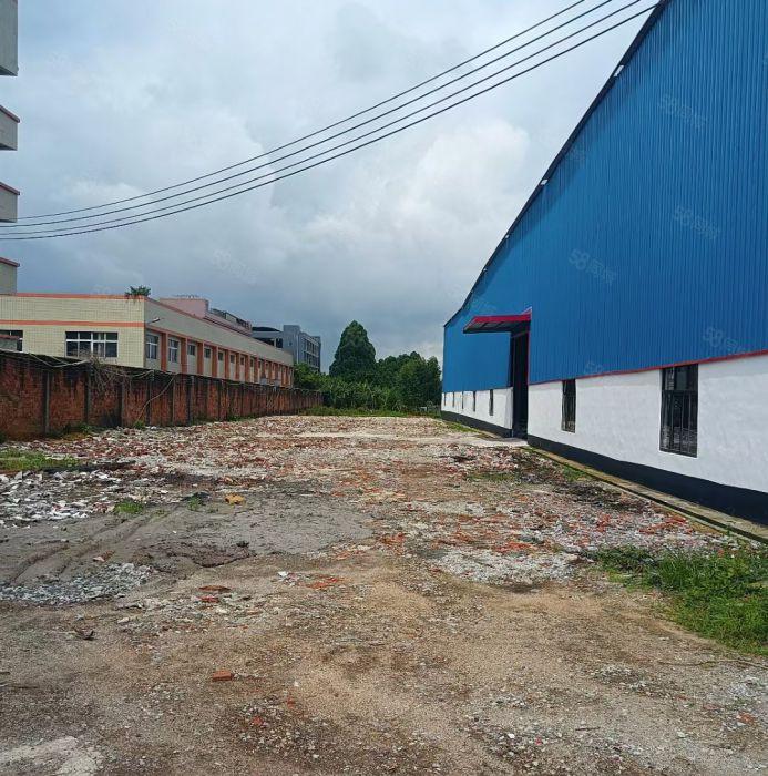 园洲现成行车钢构2000平滴水12米空地超大免费用