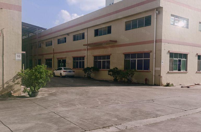 石湾独院厂房低价出租10000平方，高度九米，空地大证件齐全