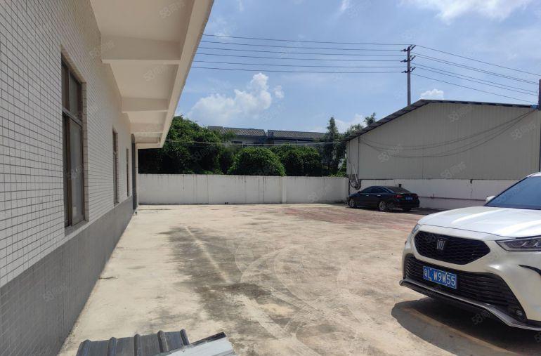 砖结构，独门独栋，独院厂房出租国道边上