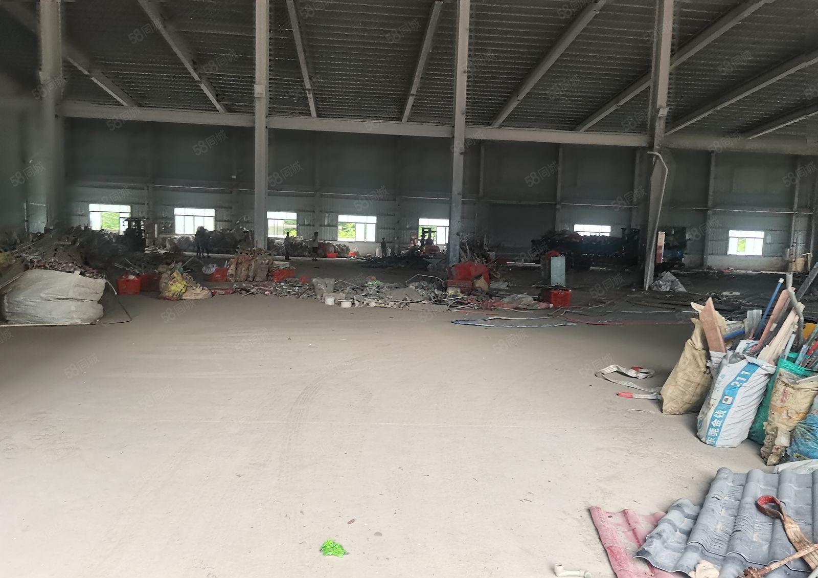 博罗县杨村镇4300平方单一层钢构厂房出租