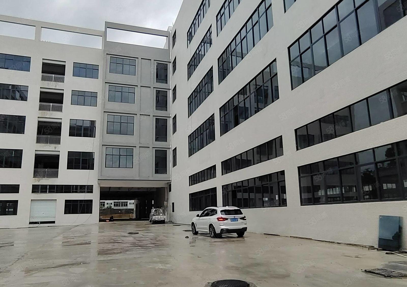 大岭工业厂房出租，500平起租有货梯