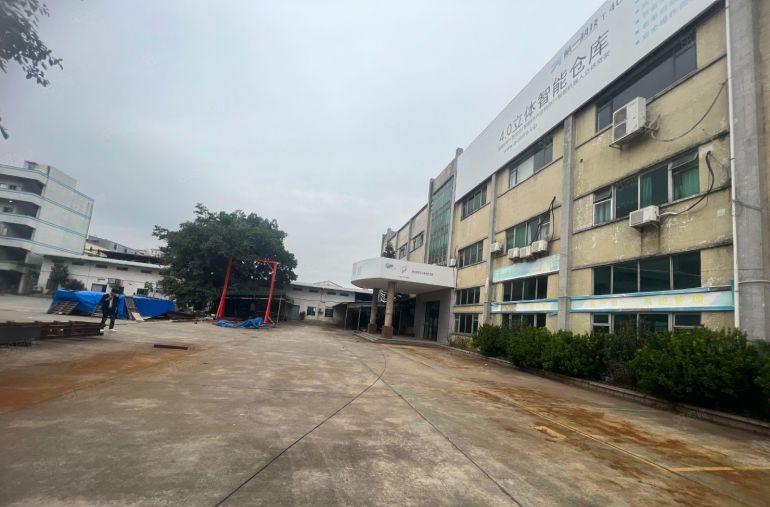 独门独院标准3层加单一层厂房实际面积出租没有任何公摊