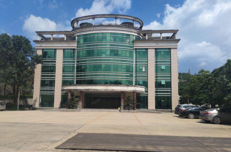 惠东大岭稔山5000平方独门独院厂房出租可环评