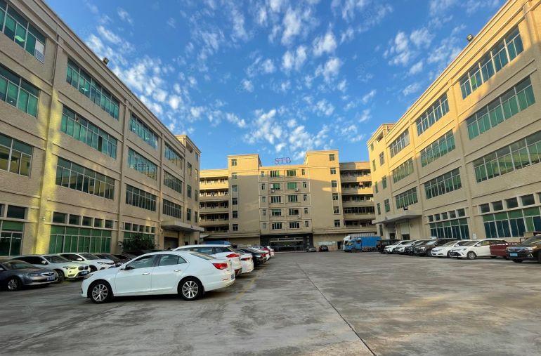 精装修！仲恺区惠环镇高速出口独院标准厂房3万平方厂房出租可分