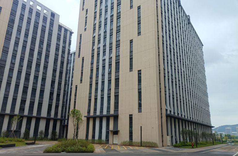 仲恺高新区全新50年红本厂房可租可卖，近高速，可按揭
