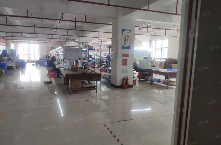 仲恺高新区平南工业区新出原房东精装修三楼厂房650平方出租