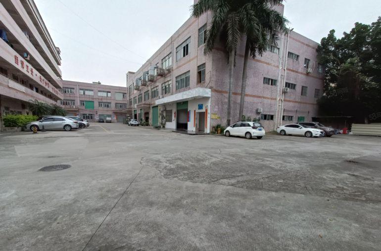 仲恺沥林镇500平原房东低价出租2. 匹配3吨的货梯