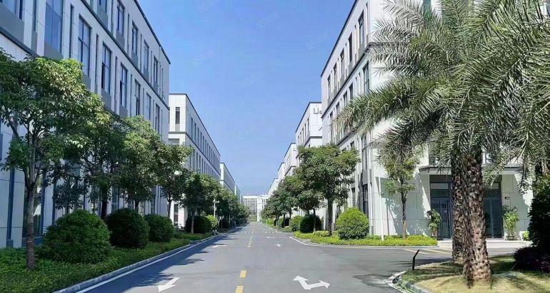 独栋4000平厂房无公摊含税14元整租