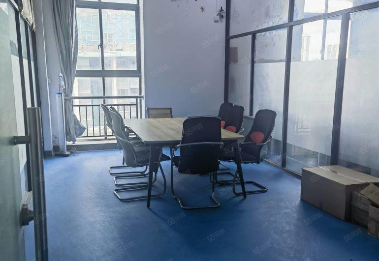 陈江五一工业区楼上1000平现成装修办公室厂房低价出租