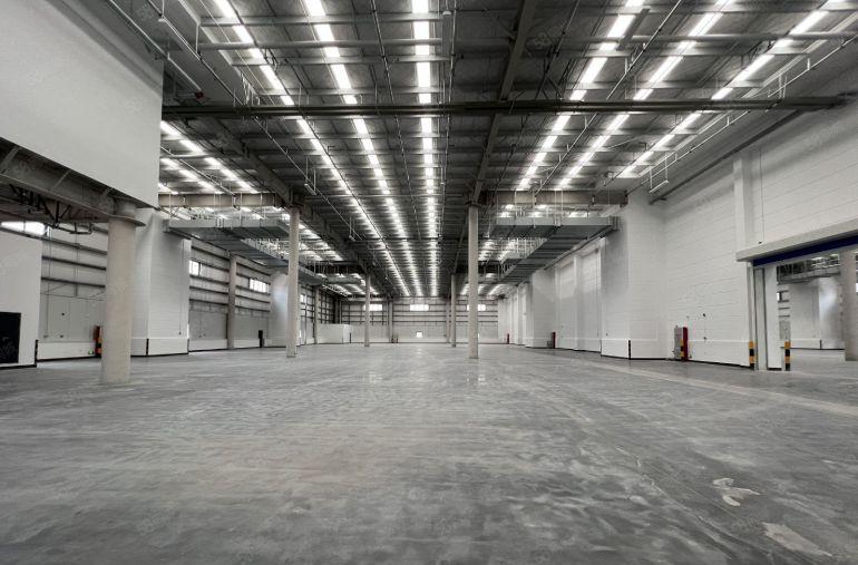 高10米仲恺新钢构厂房10万方出租5000平起分租带卸货平台