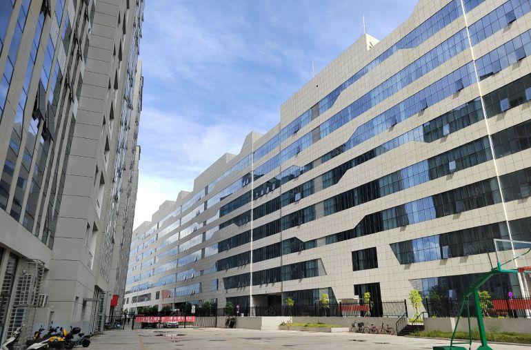 12块！仲恺2000平楼上厂房仓库出租实面无公摊可分1000