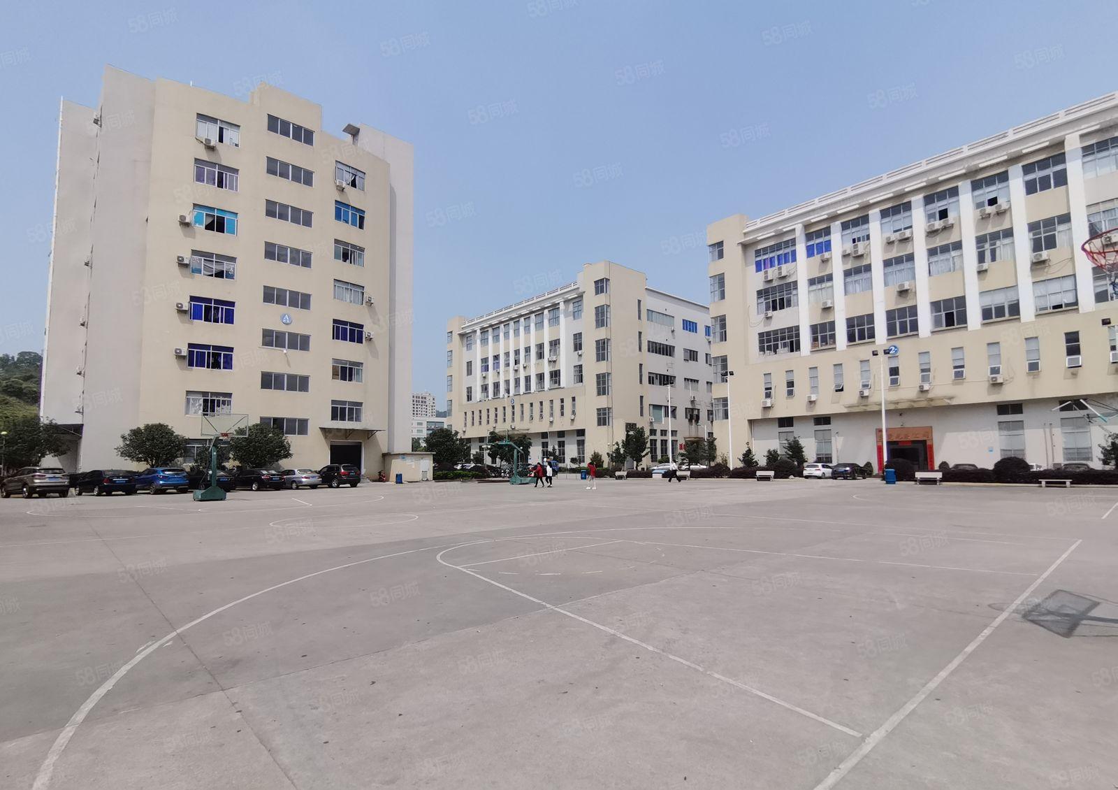 仲恺陈江平南工业区2000平一二楼厂房出租可分租仓库带环评