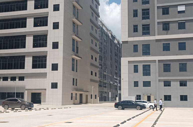 （9元平起租）仲恺高新区红本重工业标准厂房74000平出租