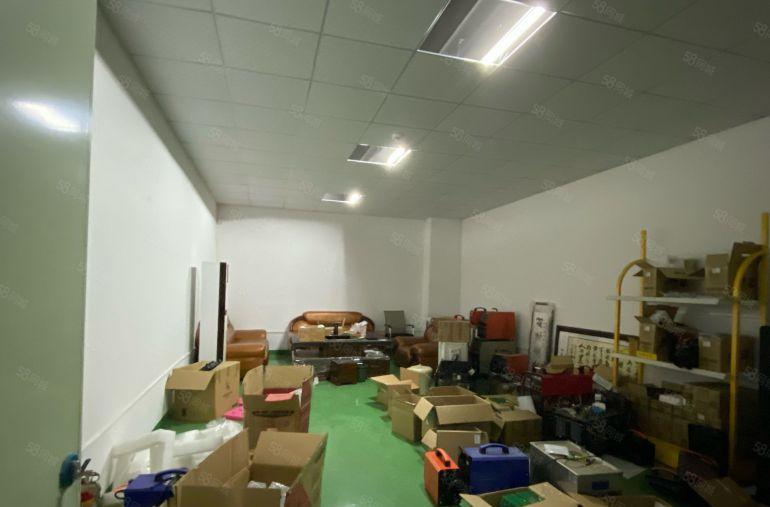 陈江带装修厂房585平方出租，可分租138平方。无需转让费