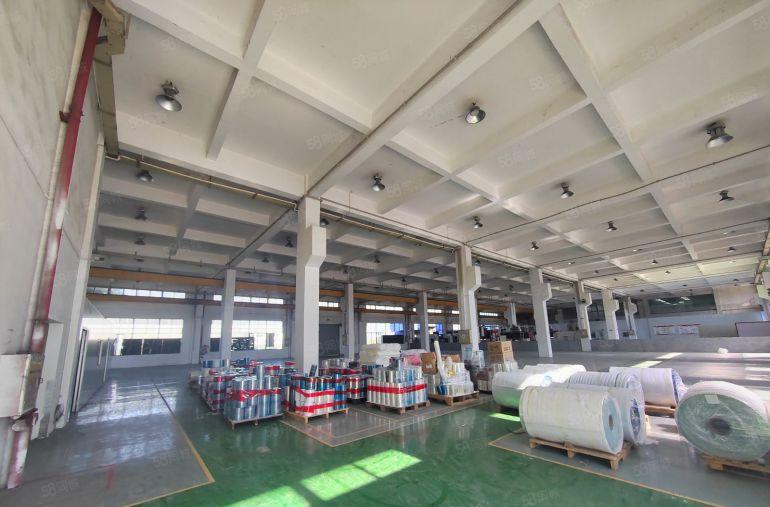 原房东8米高现成行车精装修办公室500起分工业园厂房出租仓库