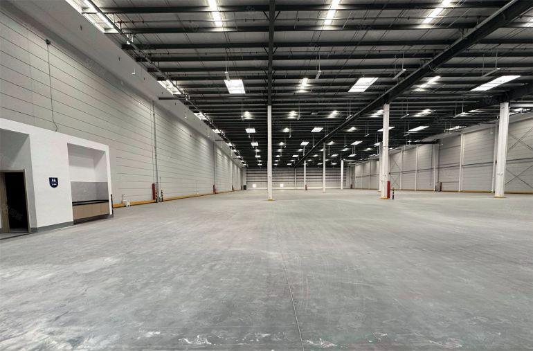 沥林高速口独院钢结构9米滴水带卸货平台可分租空地超大靠近东莞