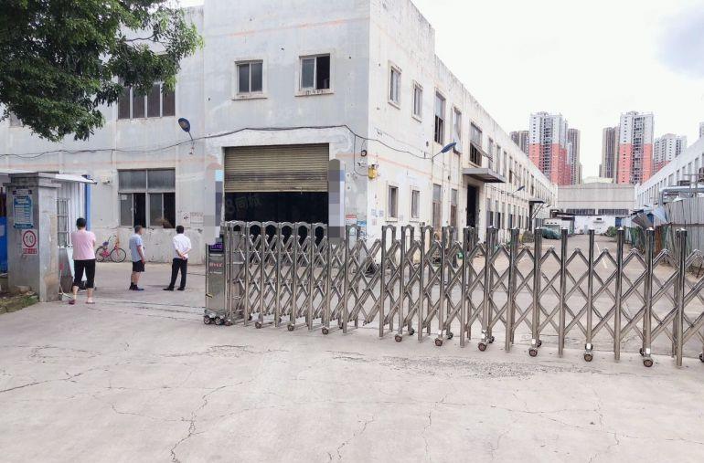 现成4部行车，免租期3个月，钢构独院，实际面积出租