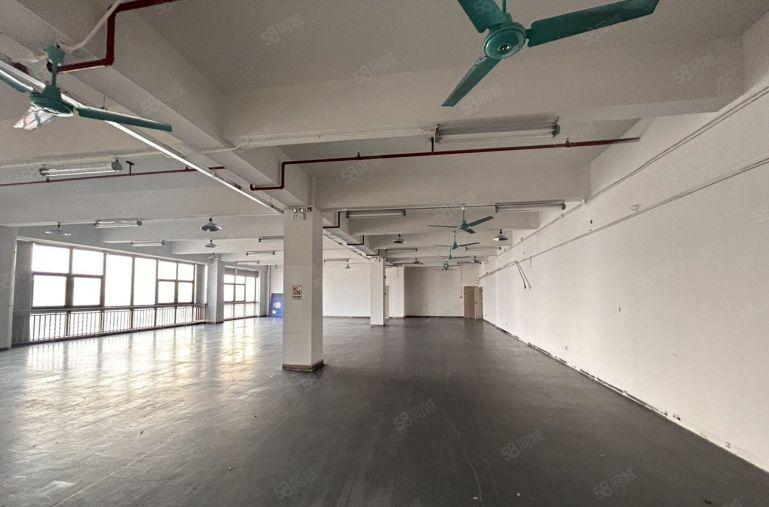 陈江五一工业区新出原房东精装修厂房仓库出租1500平米可分租