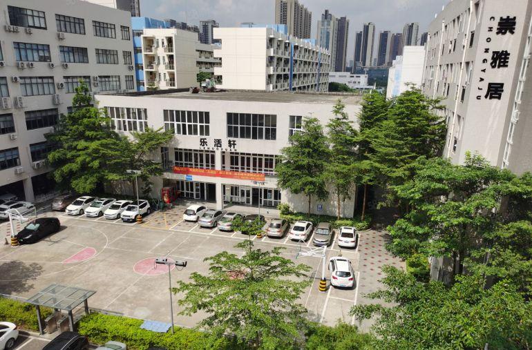 低价12元陈江楼上2600平现车装修厂房出租500平起分