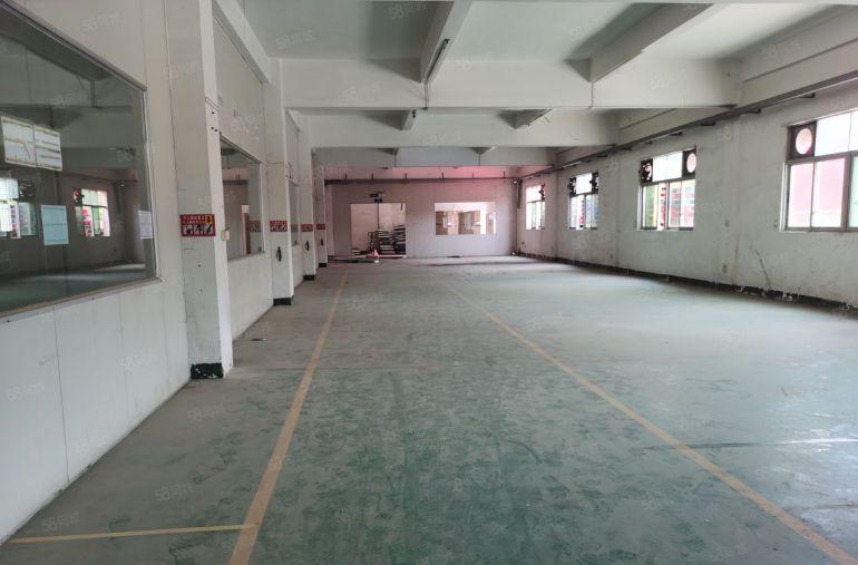 超低价出租潼侨红本原房东独院厂房2000平，空地大交通便利