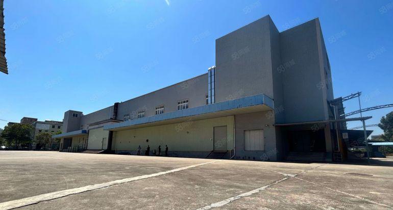 陈江独门独院！中心地段标准钢结构红本厂房31888平出租