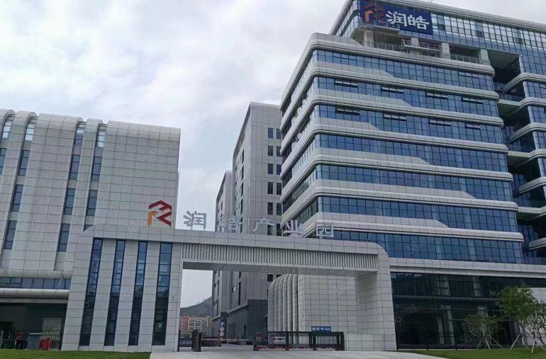 无公摊，带装修，水电到户