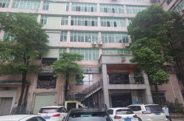 带装修！仲恺高速口工业园区200平至2000平米厂房仓库出租