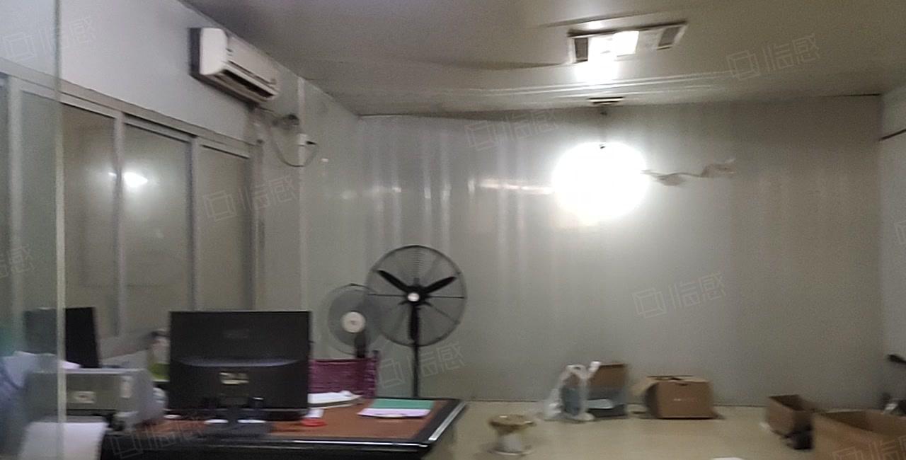 沥林新出单一层钢构3000平方可分租，滴水8米，利用率高！！