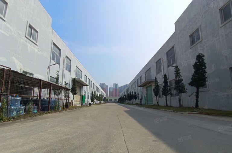 滴水9米钢构厂房，15吨航车免费用，原房东厂房出租，已空置