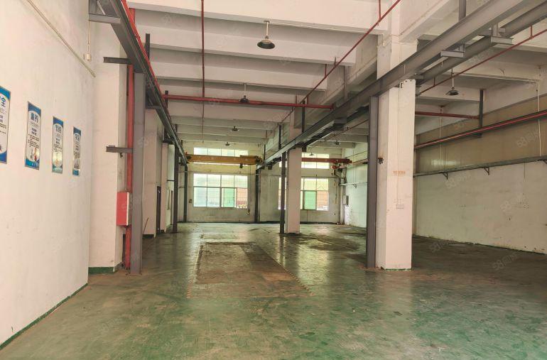 陈江大道边一楼650平方带航车出租现成办公室