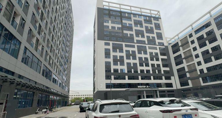 小面积精装修厂房200至1000平方特价8元厂房出租