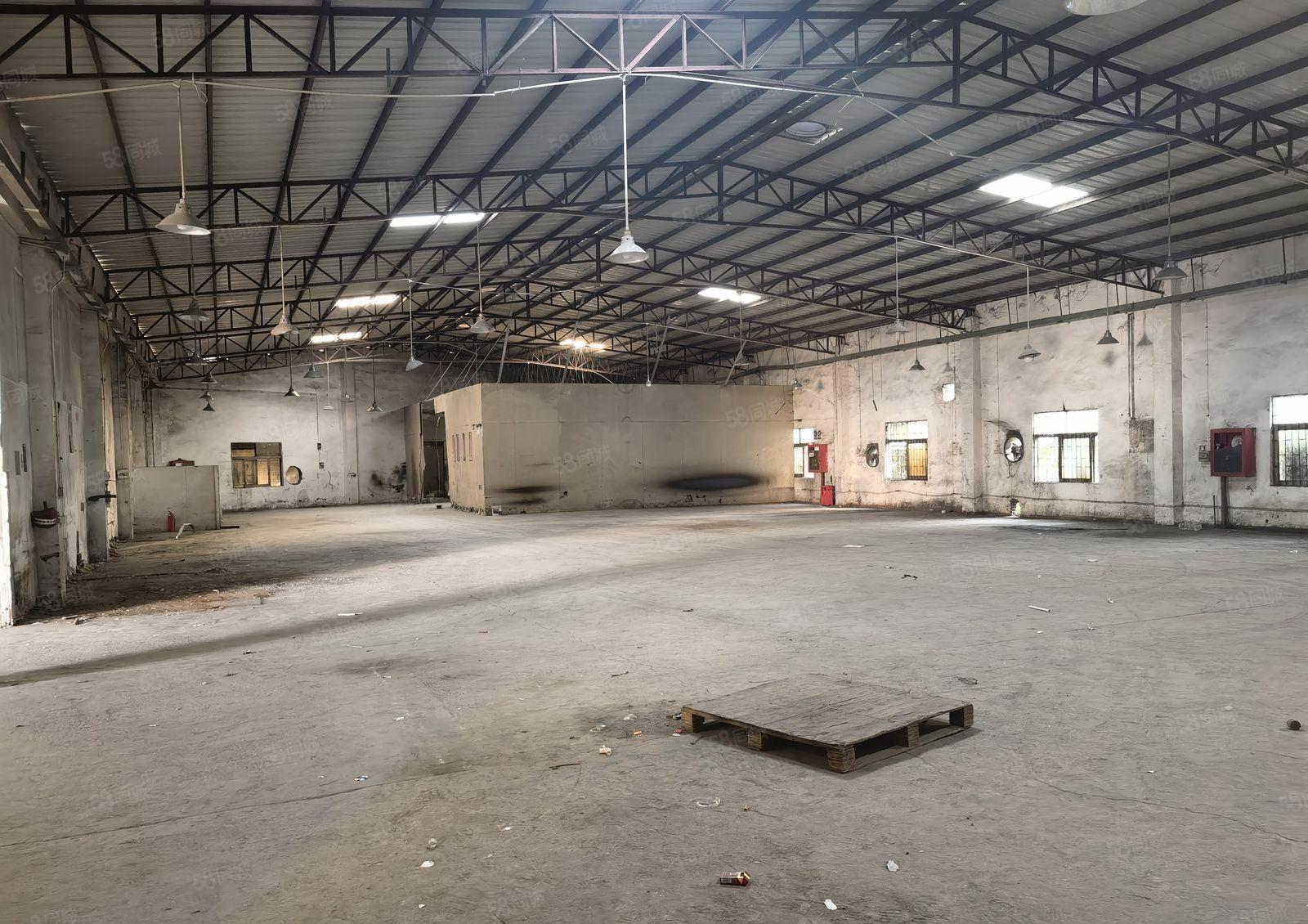 仲恺沥林1800平独院钢构厂房14元出租空地4000平免费用