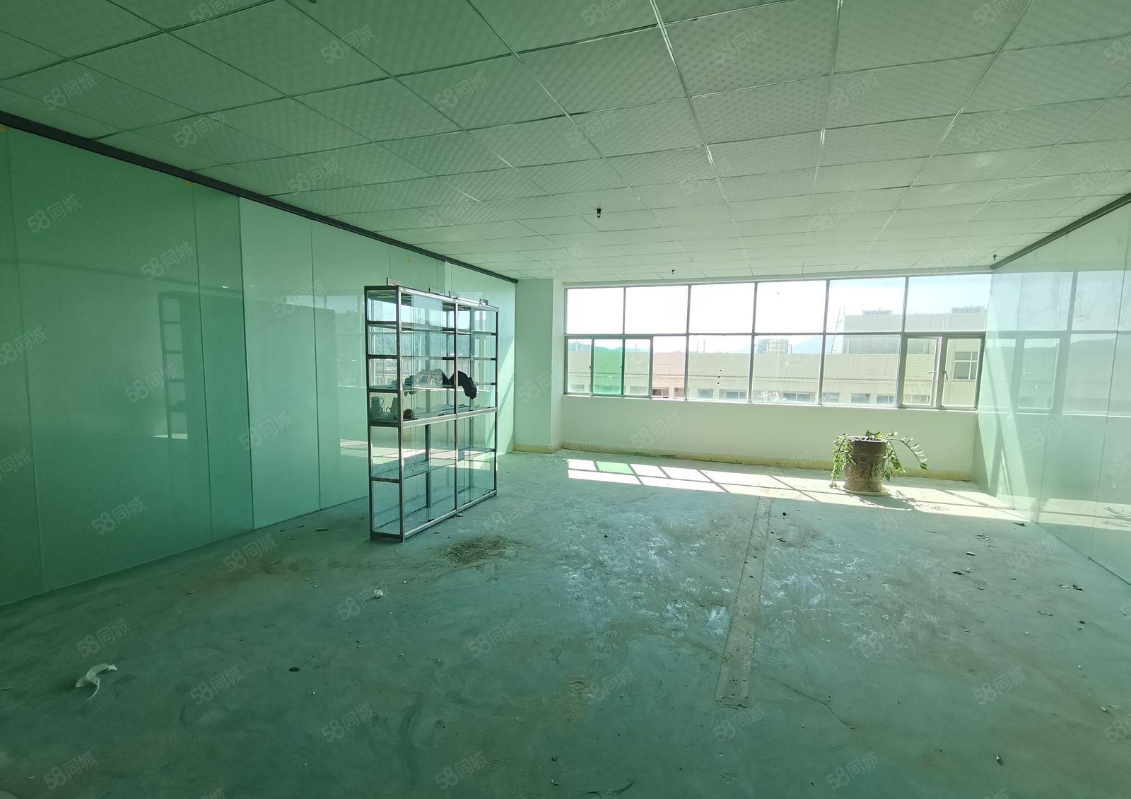 惠台原房东实际面积出租1500平方带精装修