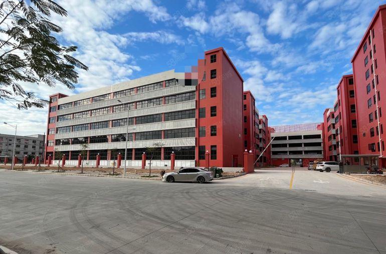 原房东32500平全新厂房靠国道边大小可以租