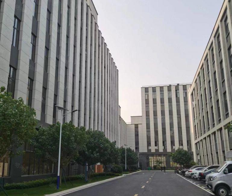 花园式独栋全新厂房招租，房东直租