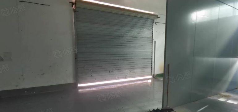 10块！带装修无尘车间1500平可分租水电齐全红本厂房出租