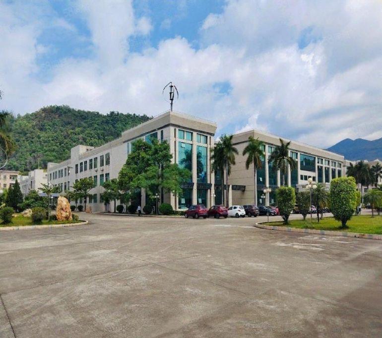 800平精装厂房，7元一平，原房东厂房仓库出租，高使用率