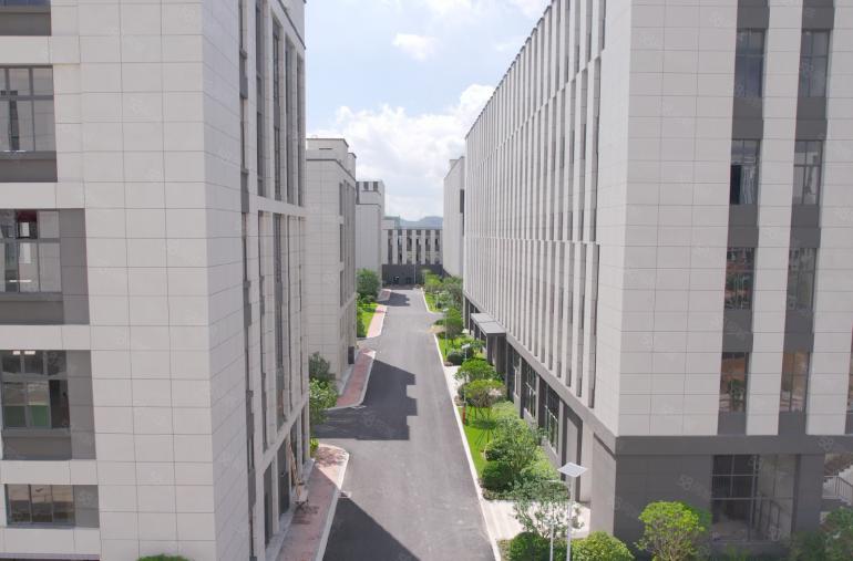 陈江1楼厂房出租 机械五金可进 价格可谈 园区配车位饭堂宿舍