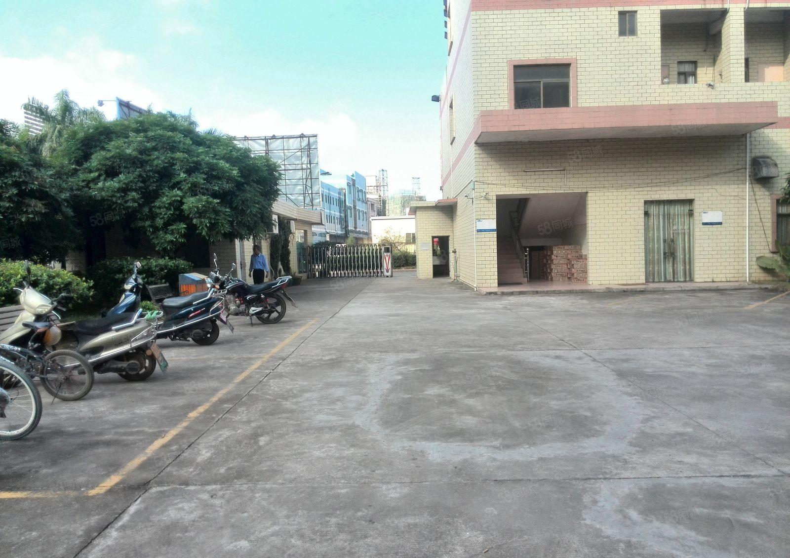 潼桥原房东独院标准厂房总面积5600平方可按需分租