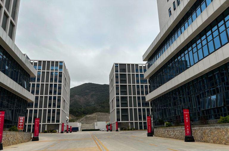 8.8元！惠州市仲恺高新区全新红本厂房仓库低价出租可分租