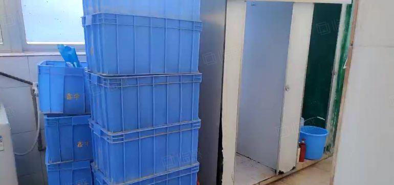 低价，红本厂房。现成装修陈江中心位置厂房招租，600