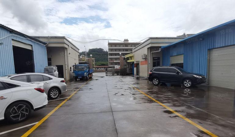 仲恺高速口一楼800平楼上1000平厂房出租200起分租电梯