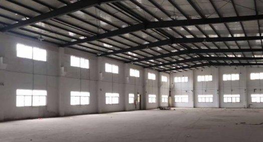 惠阳靠深圳单一层钢构仓库出租1750平，另有5千停车空地出租