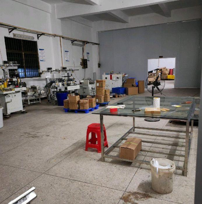 独门独园厂房出租，可单层分租，有装修好的办公室办公室