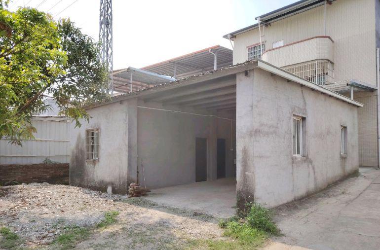 出租自建楼房+厂房 (3层楼房+140平方铁皮房)