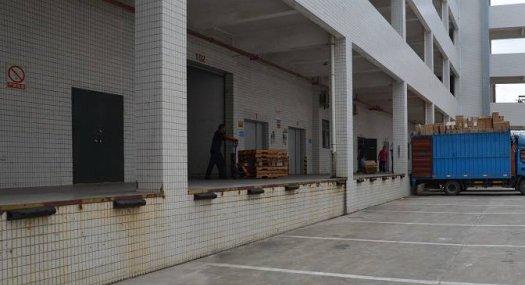 深圳龙岗宝龙工业园火爆招商！华强集团自营仓储厂房，中介速来!