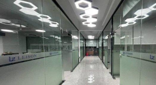 无中介费福永100平起原房东精装修厂房仓库无尘车间一楼上出租